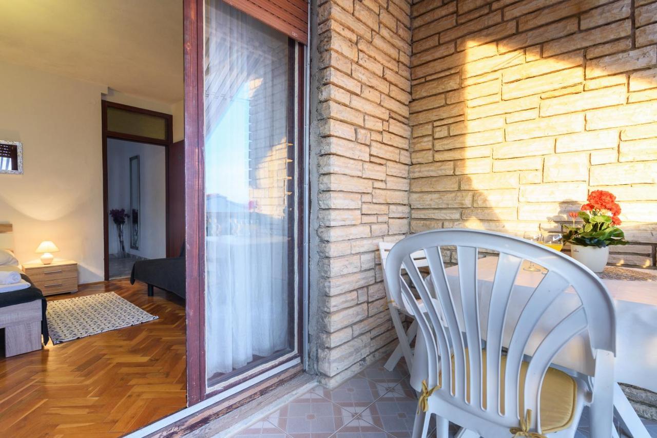 Ferienwohnung Lavita Libera Zadar Exterior foto
